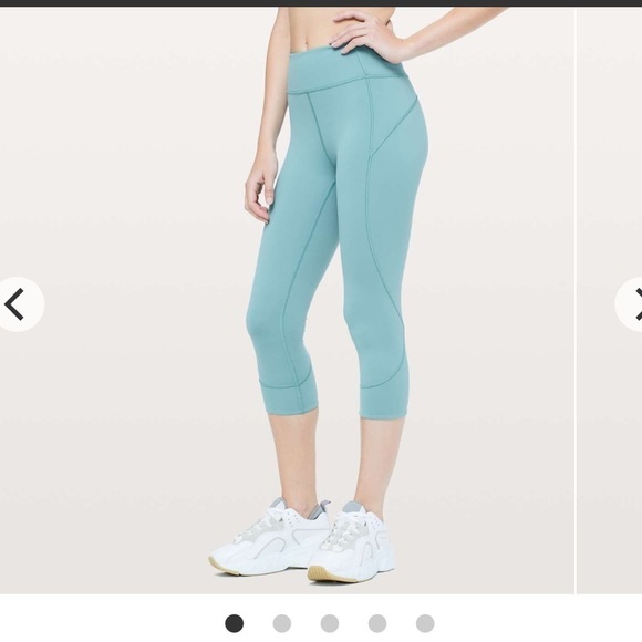 lululemon athletica Pants - Lululemon In Movement Crop Everlux 19" Pacific Breeze Size 4
